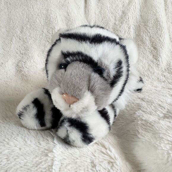 Laying White Tiger Sample Plush Dae Myung 12” Realistic Plush Toy - Picture 1 of 5